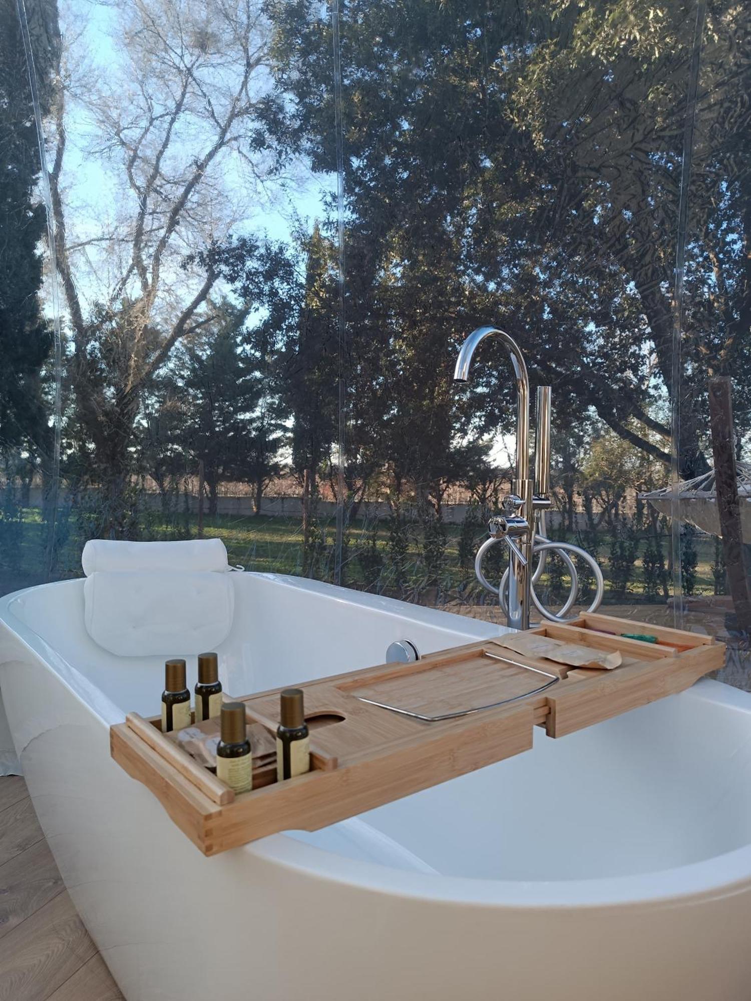 Bubble Room Puglia Villa Bautier Bubblenights Чериньола Екстериор снимка